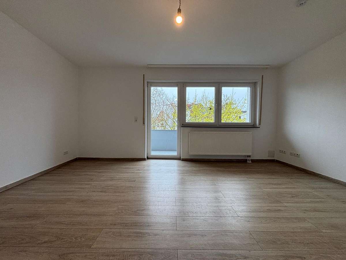 KL - Nähe Altstadtbrunnen, 3 ZKB, Einbauküche, Tageslichtbad, Balkon - Foto 5